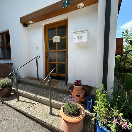 Alloggio in famiglia Bijou I - W Balcony, Mountain & Garden Views Mieders